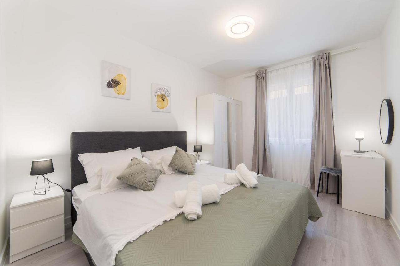 Apartman Porto プロチェ エクステリア 写真